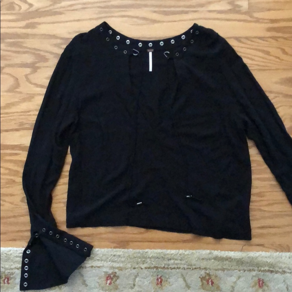 Free People Longsleeve  *leaving Poshmark 09/20*